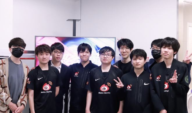 综合来看 综合来看