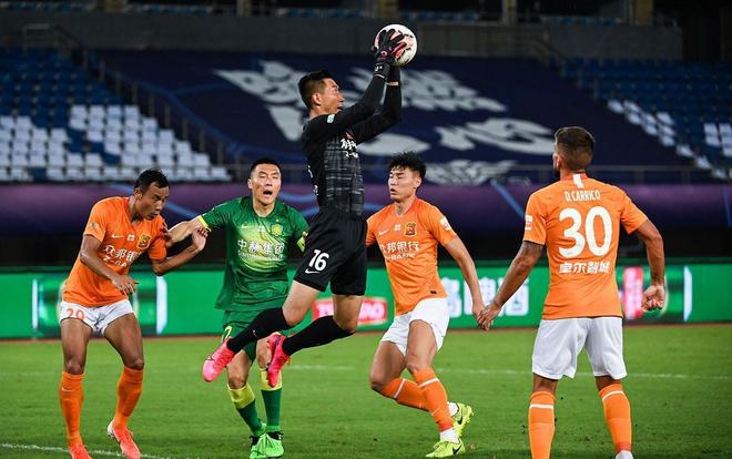 这是争冠球 这是争冠球